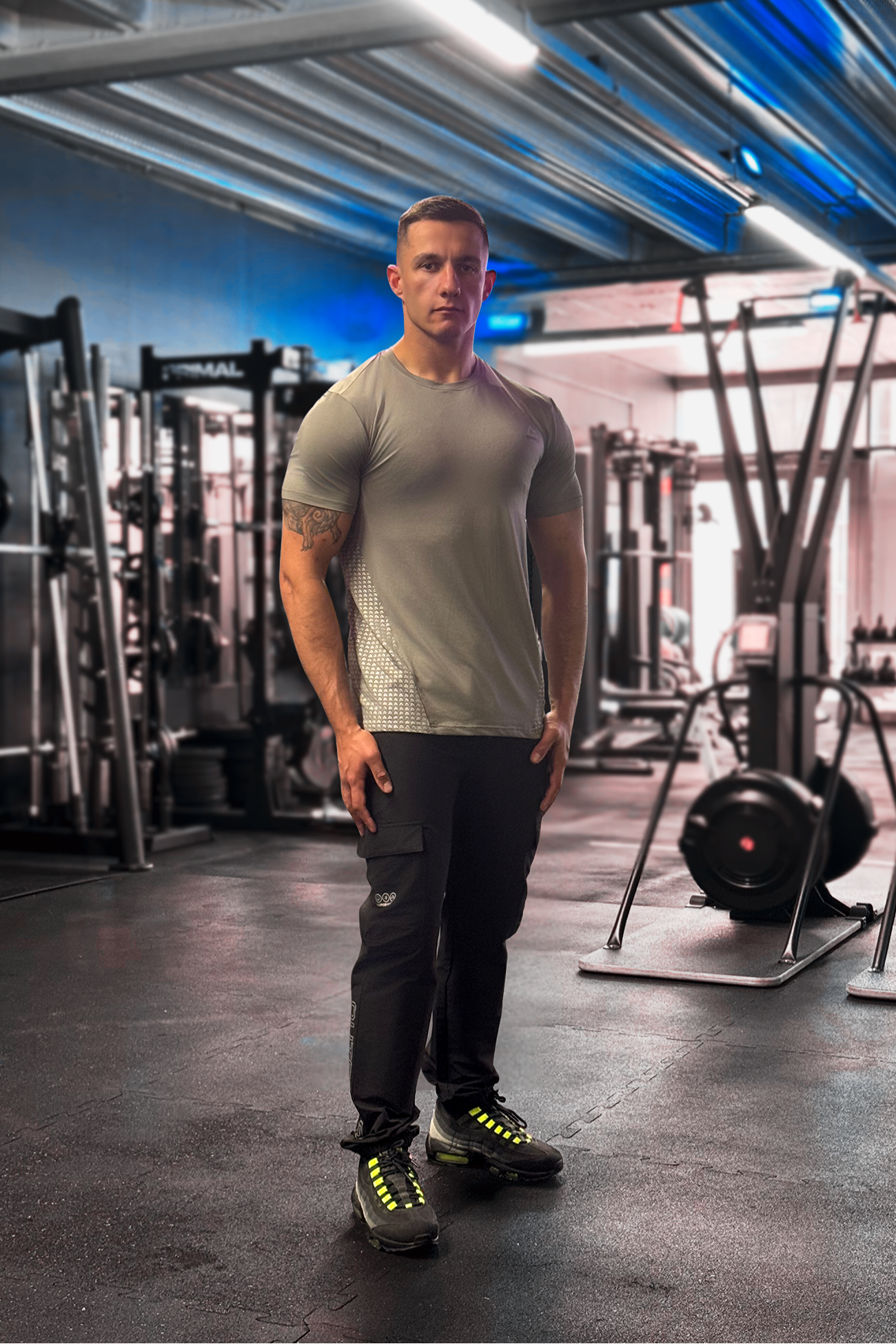 ABOVE ALL V1 T-SHIRT IN GREY