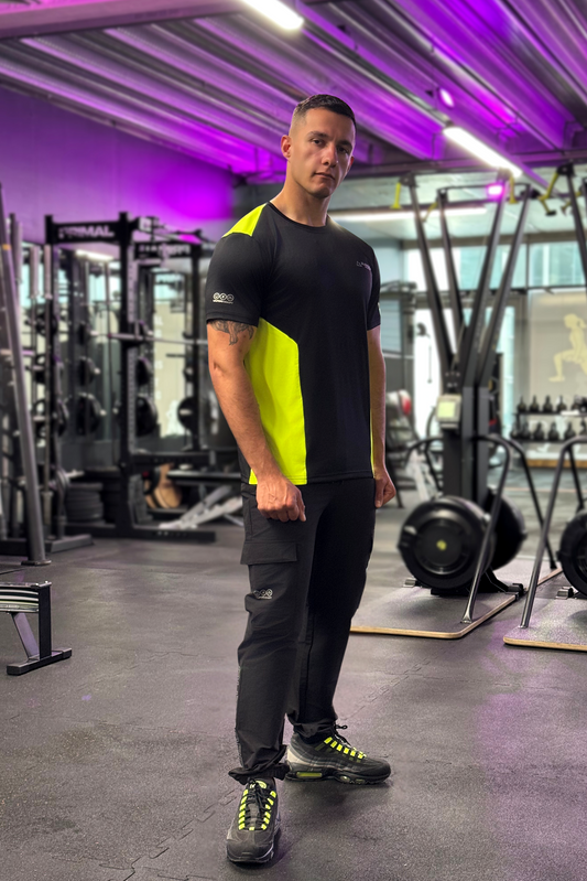PRECISION V2 OUTSIDER T-SHIRT IN BLACK AND NEON
