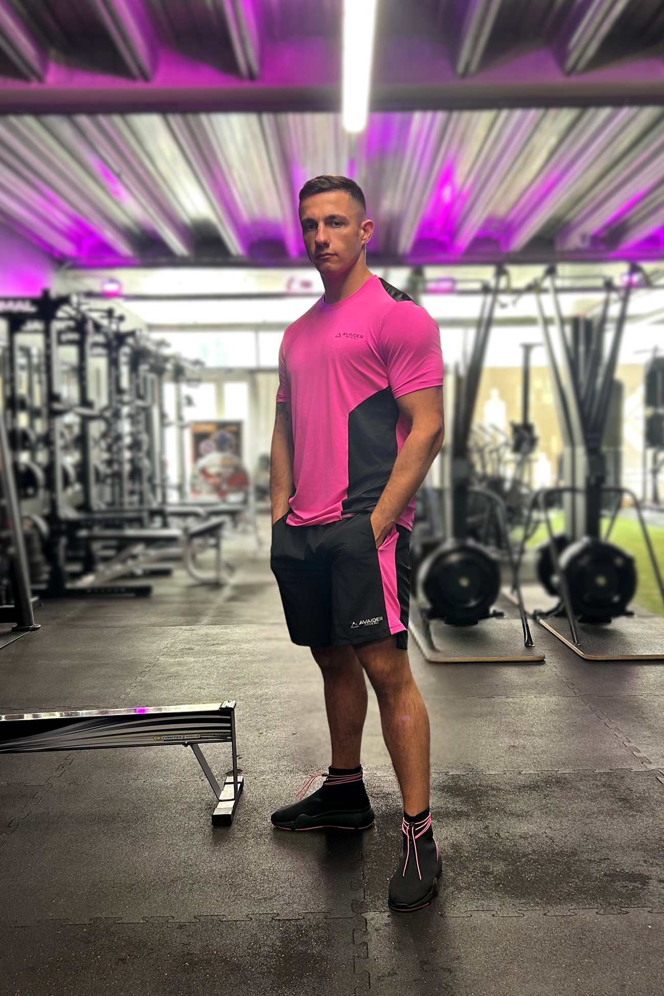 PRECISION TWINSET E IN PINK AND BLACK