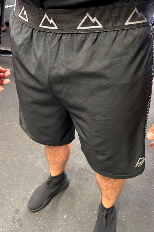 VITAL SHORTS IN BLACK