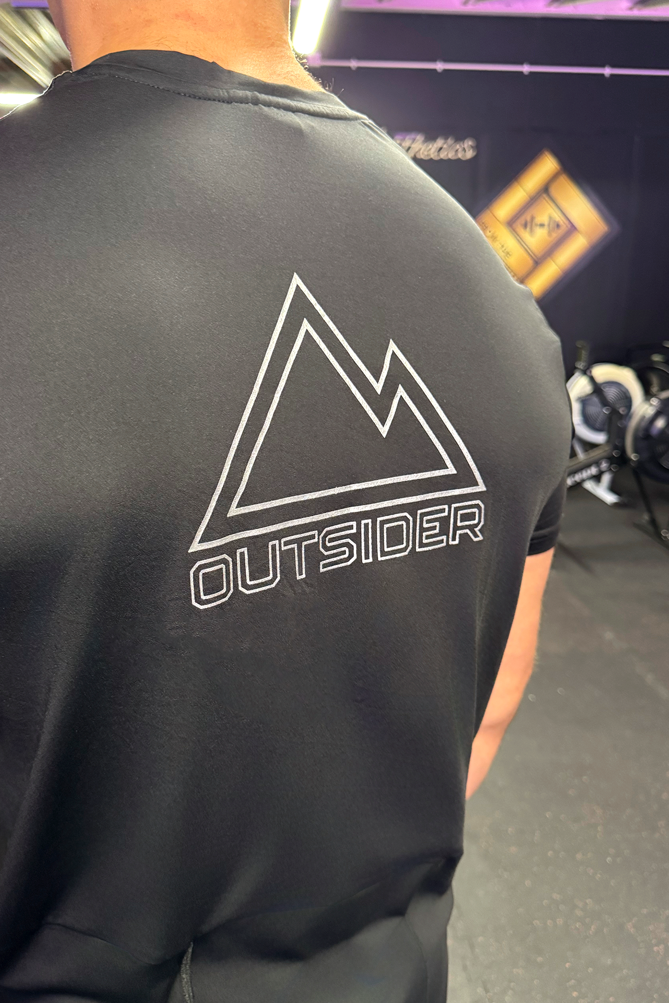 PRECISION V1 T-SHIRT IN BLACK