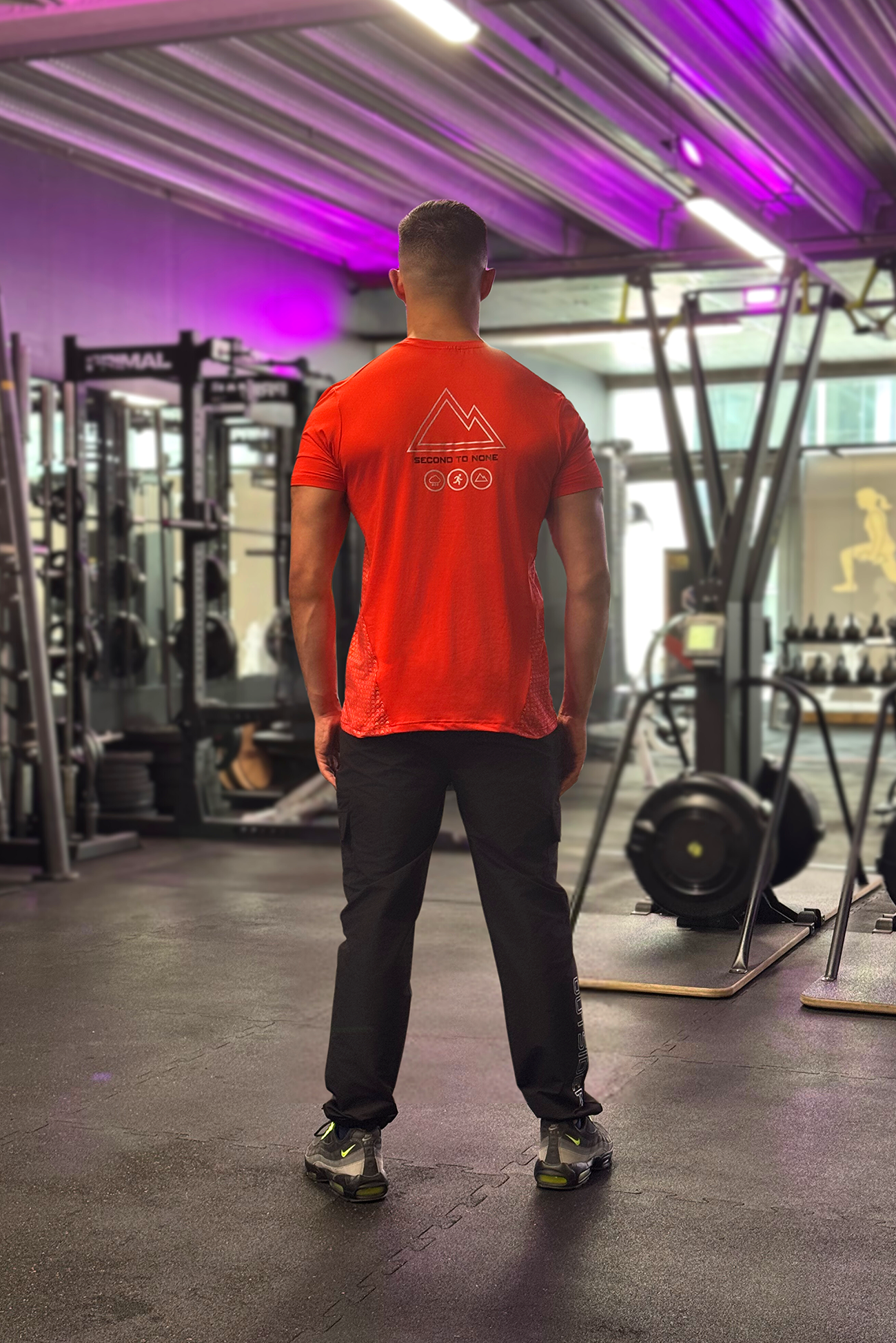 SECOND TO NONE V1 T-SHIRT IN RED