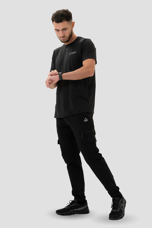 VITAL TRACK BOTTOM IN BLACK