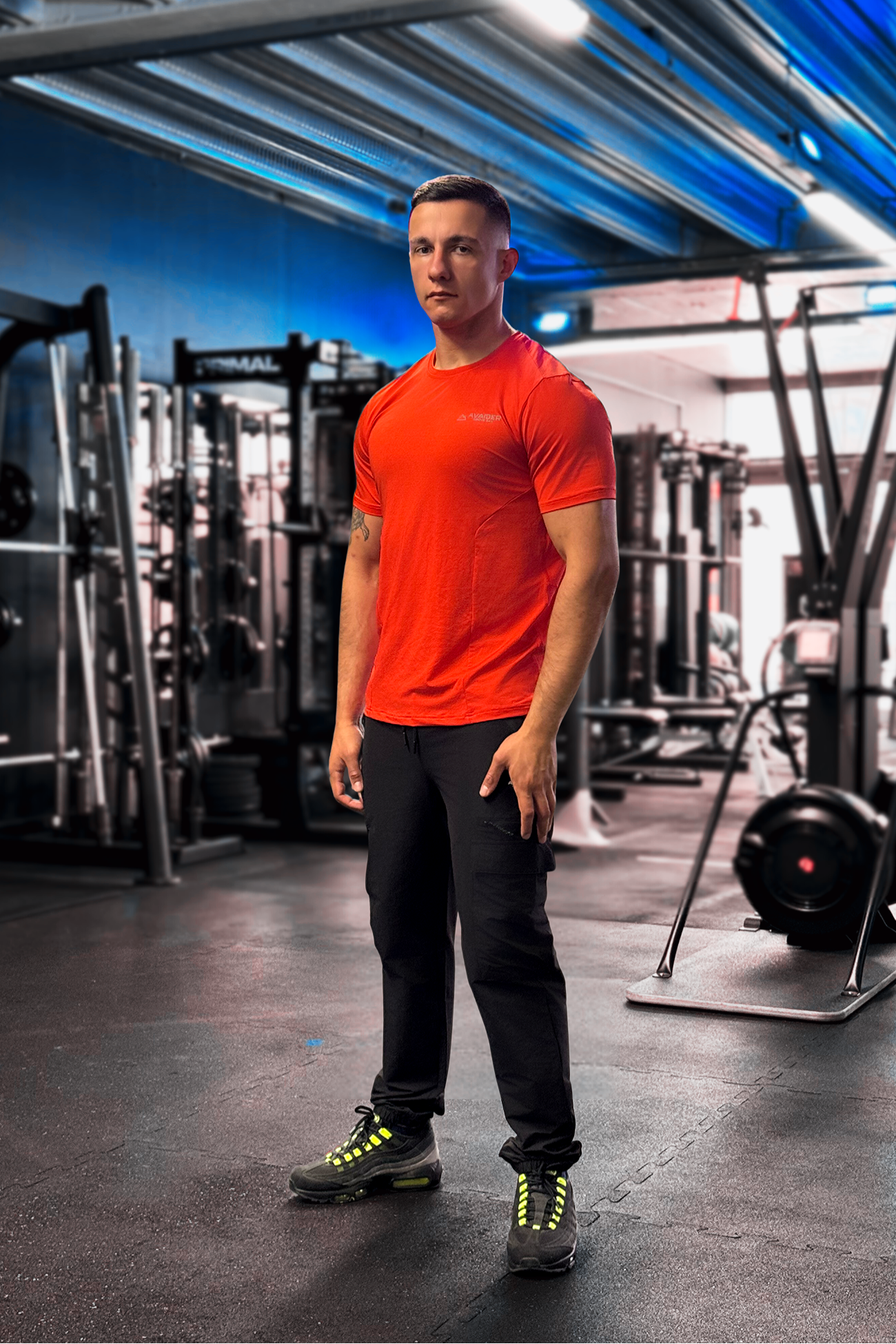PRECISION V1 T-SHIRT IN RED