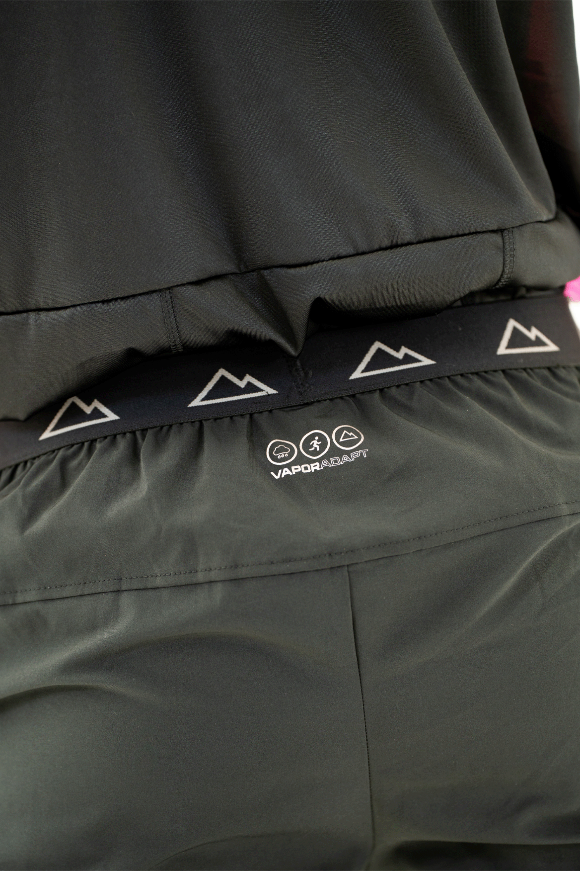 PRECISION TWINSET E IN PINK AND BLACK