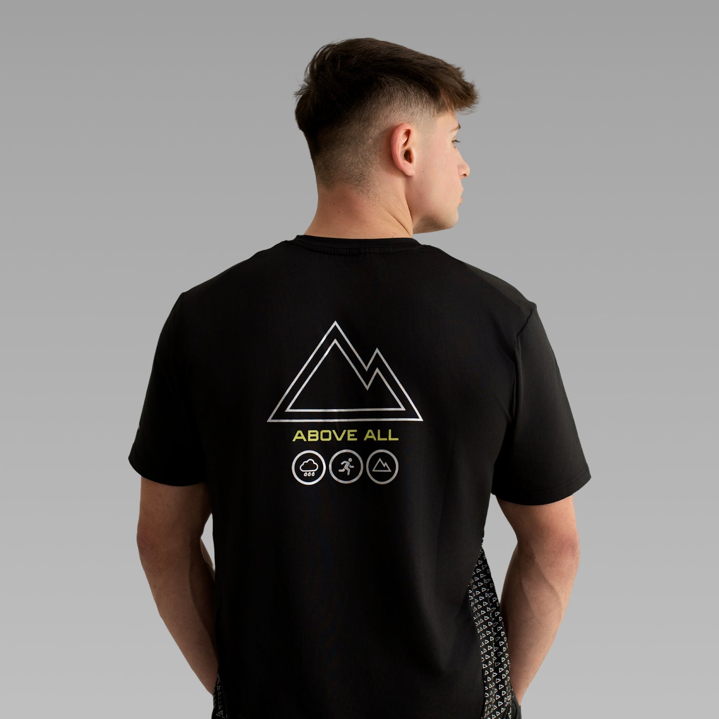 Avaider Above All V1 T- Shirt In Black