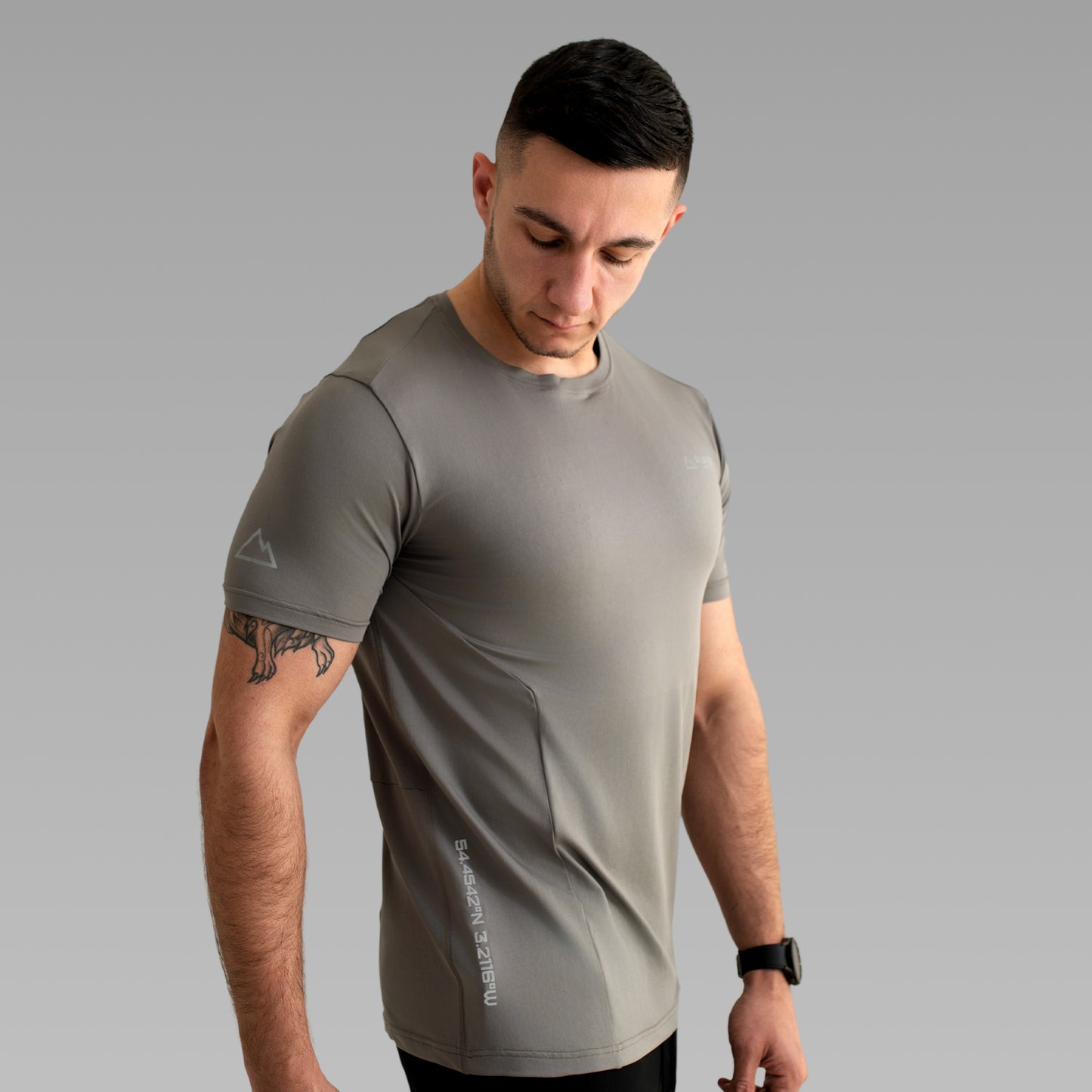 Avaider Precision V1 T- Shirt In Grey