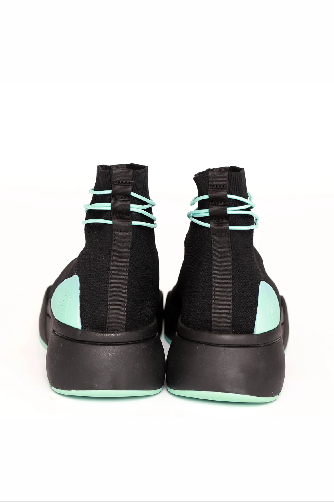 ELLIPSIS GYM SOCK TRAINER IN BLACK AND TEAL