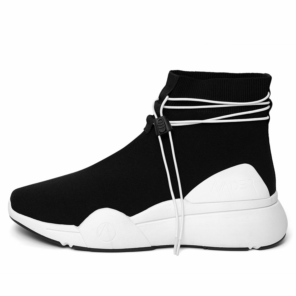 Ellipsis sock trainer in black and white