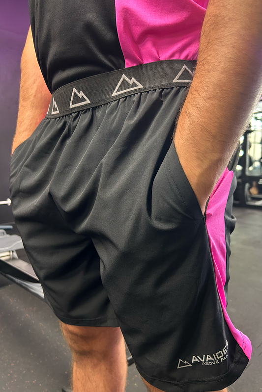 PRECISION SHORTS IN BLACK AND PINK