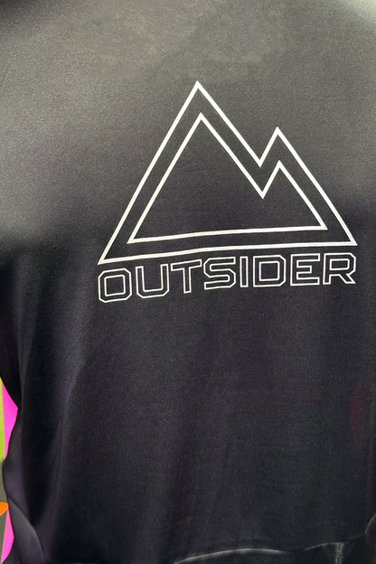 PRECISION V2 OUTSIDER T-SHIRT IN BLACK AND PINK