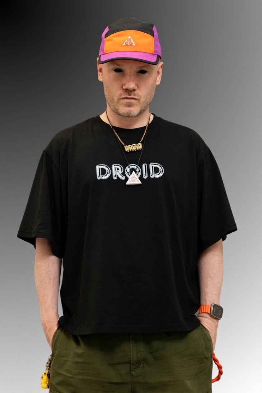 Droid Box Fit Unisex T Shirt In Black And White