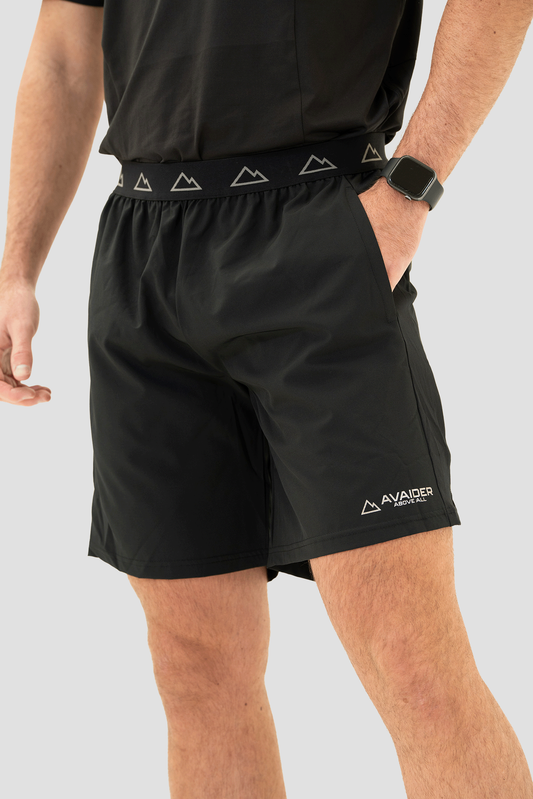 PRECISION SHORTS IN BLACK
