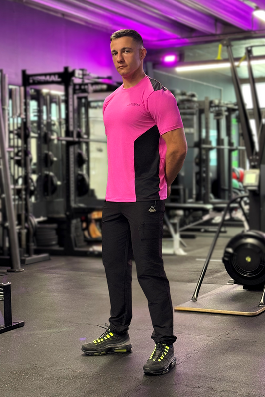 PRECISION V2 ON THE RUN T-SHIRT IN PINK AND BLACK