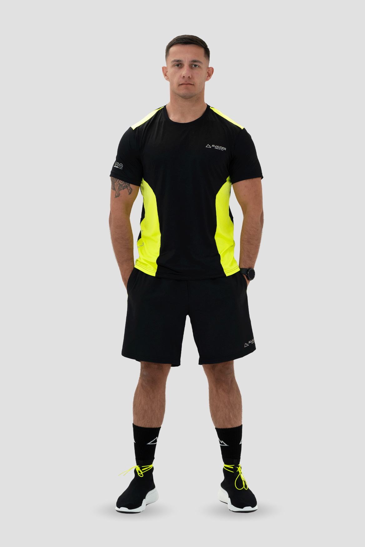 PRECISION TWINSET C IN BLACK AND NEON