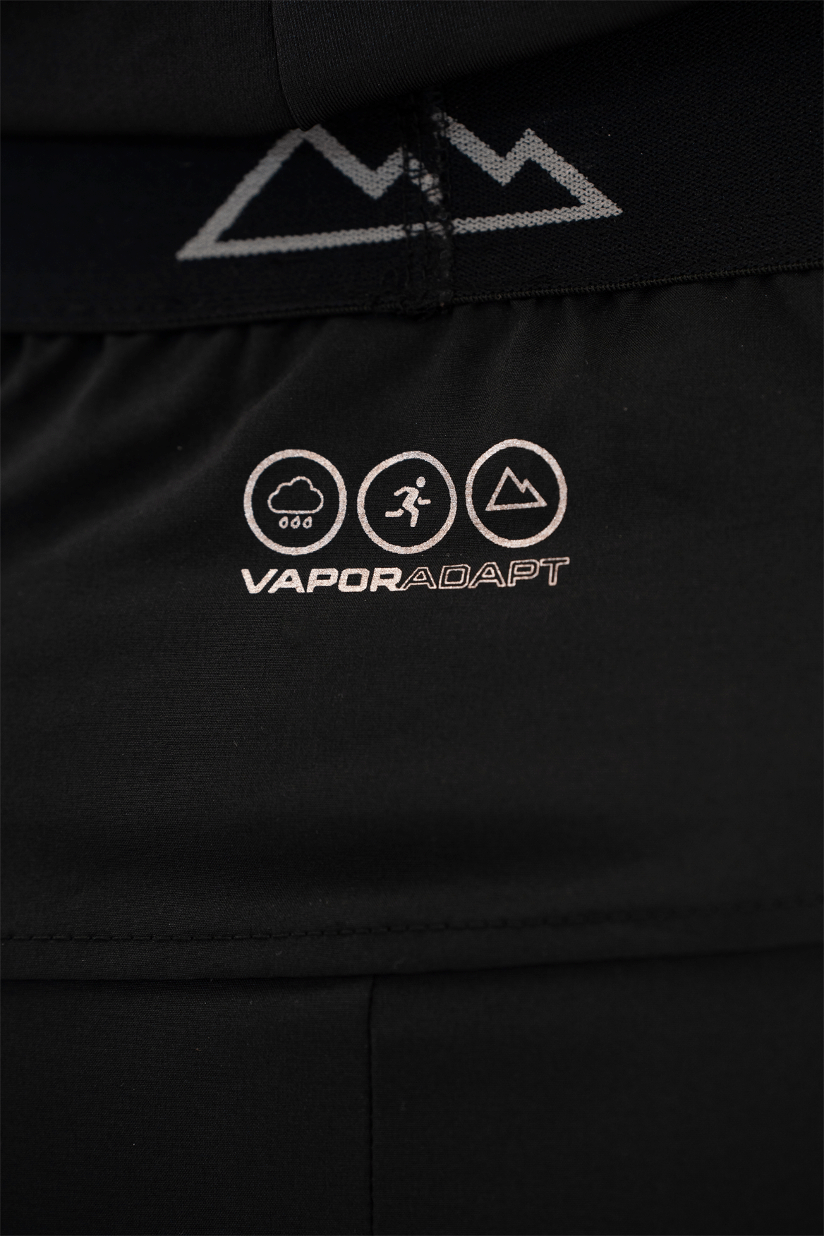 VITAL TWINSET A IN BLACK