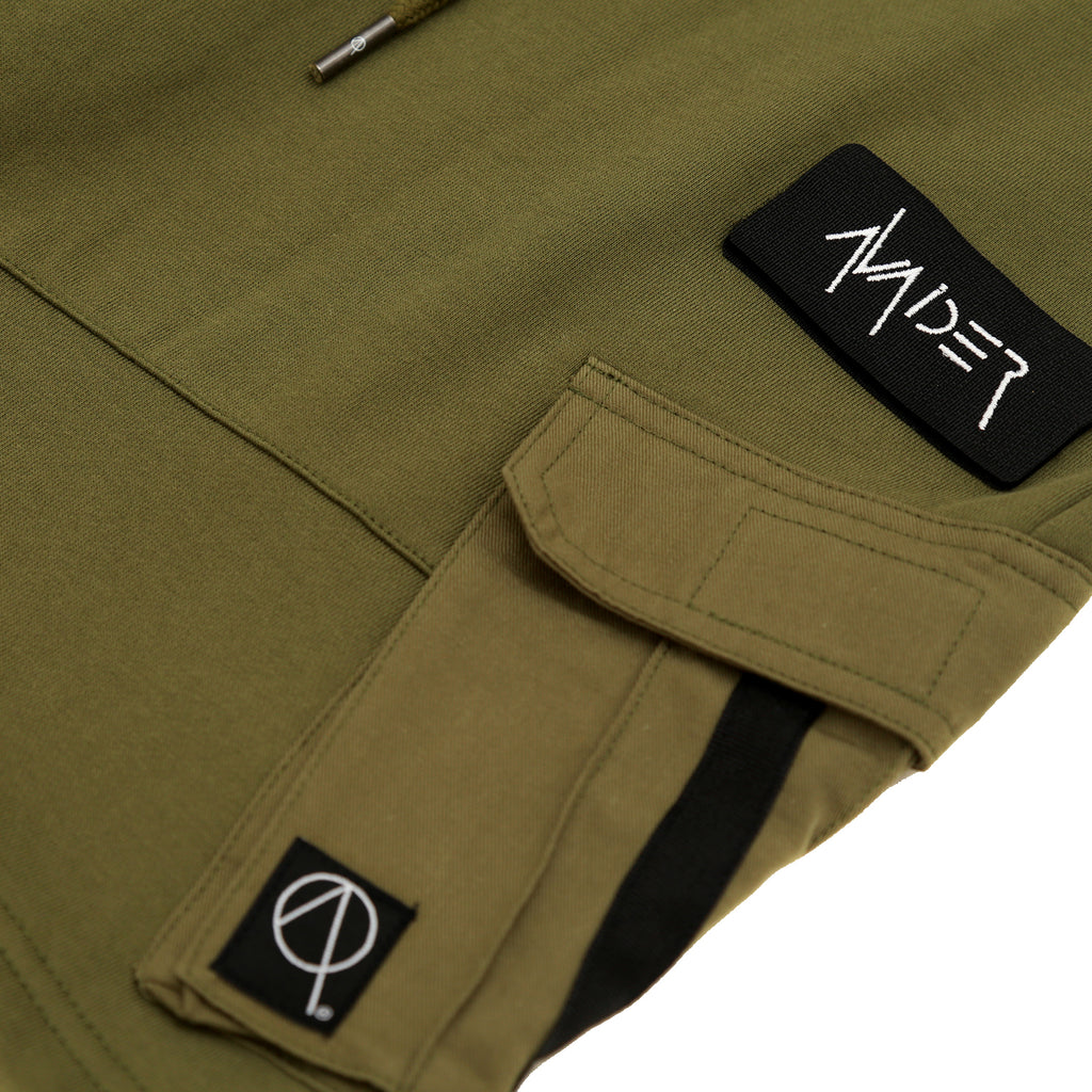 Cadley Utility Fleece Combat Shorts In Khaki
